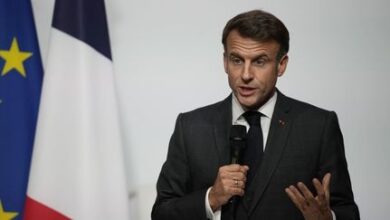 Emmanuel Macron critique sévèrement le Conseil Présidentiel de Transition pour avoir évincé Garry Conille