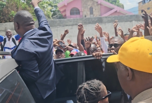Élections 2026/BED l'OUEST 1: Maxo Joseph, candidat à la présidence, dépose officiellement ses pièces