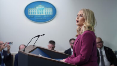 États-Unis/Aide financière Fédérale : Donald Trump contraint d'annuler le mémorendum