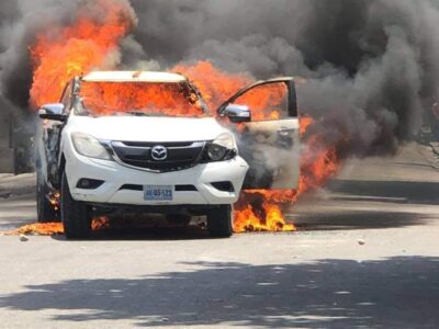 Haïti/Protestation: Panique dans la Capitale, lycéens et militants politiques dans les rues