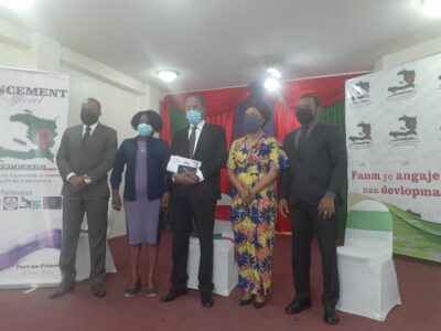 Lancement officiel de la Fédération Des organistions de Femmes pour l'Égalité des Droits Humains 3 Lancement officiel de la Fédération Des organistions de Femmes pour l'Égalité des Droits Humains