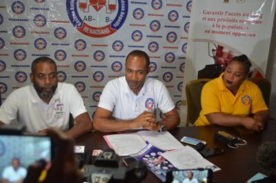 Haïti/Santé: Le RENAGSANG annonce une grande campagne de collecte de sang pour le 29 Mai prochain 3 Haïti/Santé: Le RENAGSANG annonce une grande campagne de collecte de sang pour le 29 Mai prochain