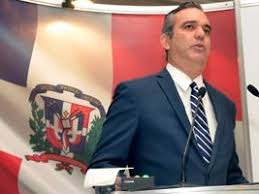 50 compatriotes haïtiens bénéficient de la nationalité Dominicaine grâce au président dominicain, Luis Abinader