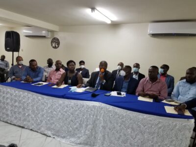 Haïti/Accord Ariel: Les collectivités territoriales à l'écart des discussions entendent en faire échec