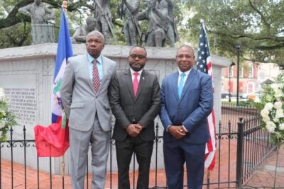 Culture: Participation du ministre Jacquet à la 14e commémoration du monument historique "Les chasseurs volontaires de Saint Domingue"