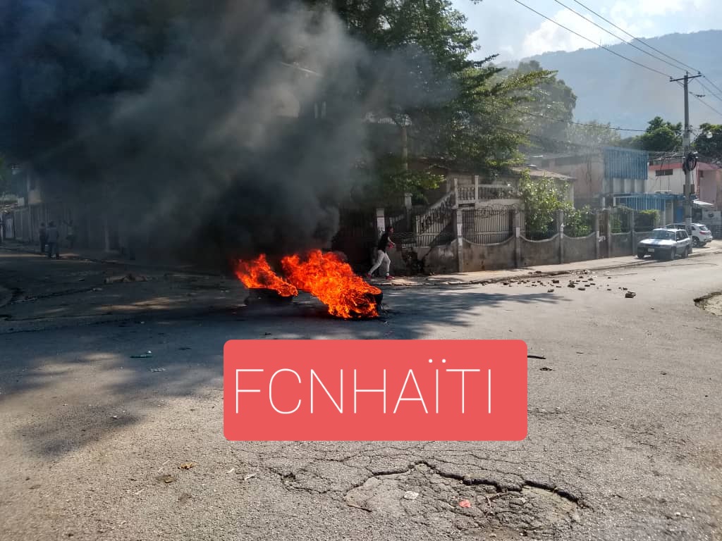 Port -au-Prince/ Kidnapping :  Des citoyens exigent la libération d'un grand frère du journaliste Marc Guerson Philistin 