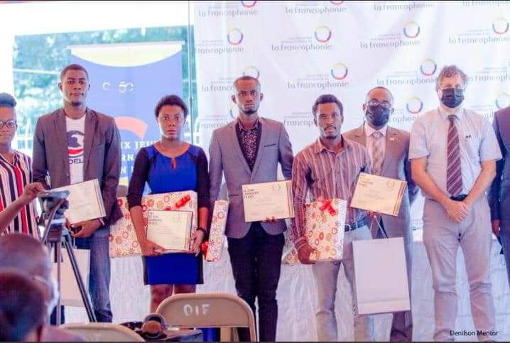Concours de l'OIF/ Prix jeune journaliste: Germina PIERRE LOUIS, Peterson LUXAMA et Ronel PAUL, trois grands gagnants de la 7ème édition