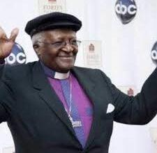 À 90 ans, l'archevêque Sud-africain et prix Nobel de la paix, Desmond Tutu décédé