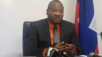 Dr Carl François présente son plan pour relever les défis de l’OFATMA