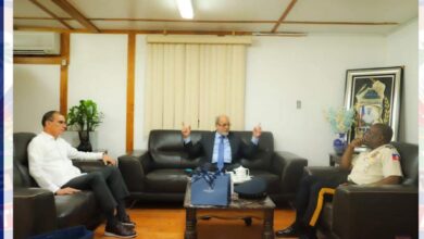 La situation sécuritaire du pays au centre d'une rencontre entre le DG de la PNH et l'ambassadeur dominicain