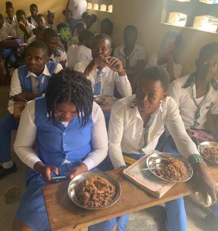 Éducation/Cantine scolaire: le PNCS approvisionne des écoles de Martissant