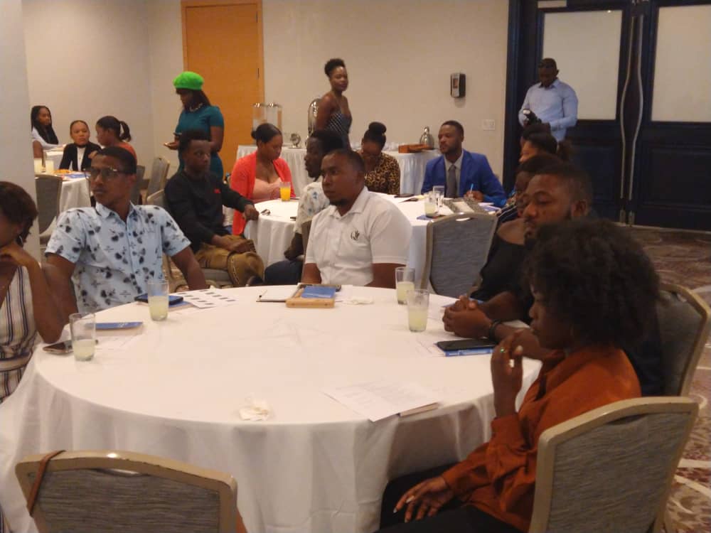 "Intégration des jeunes pour le développement du pays", au cœur d'une conférence débat organisée par Amicie Rose Foundation