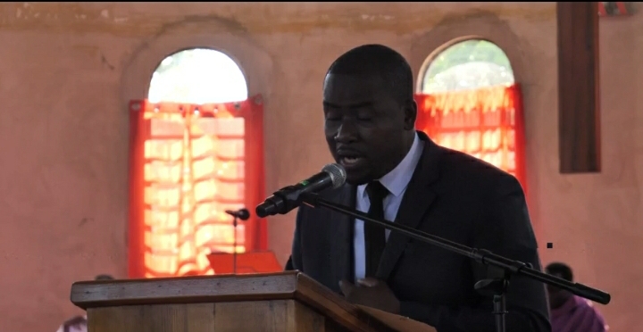 Émouvante cérémonie d'adieu au professeur Dieudonné Lhérisson