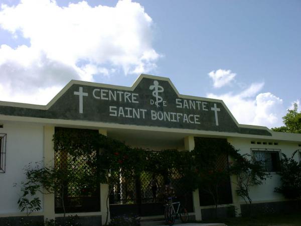 Fond-des-Blancs: Des bandits envahissent l'hôpital Ste Boniface, le Commissaire Muscadin dément