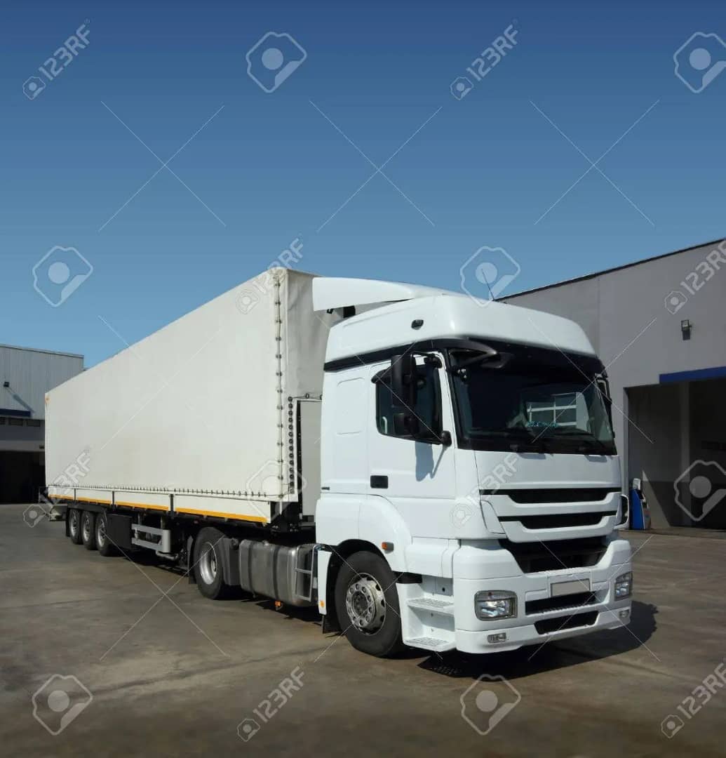 Cité Militaire : Deux individus armés tués lors d'une tentative de détournement de camions de marchandises