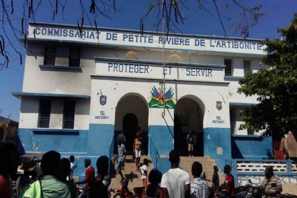 Artibonite/Insécurité: SOS Attaque contre le commissariat de Petite-Rivière de l'Artibonite