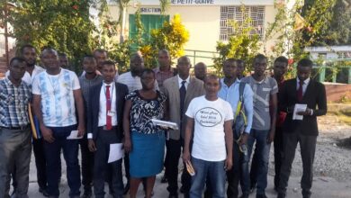Haïti/Éducation : Un comité régional du CENEH installé à Petit-Gôave tire a boulet rouge sur le titulaire du MENFP