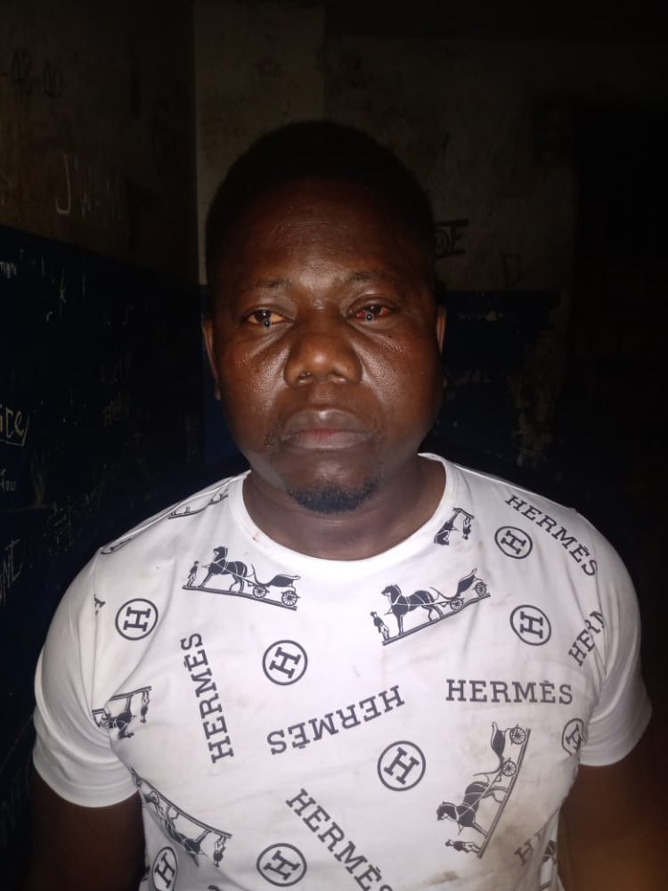 Gonaïves/Base bwa kale : Quatre présumés bandits tués, quatre autres interpellés et deux armes à feu saisies dans la localité de Trou Sable