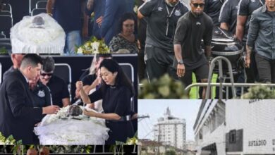 Les Brésiliens disent adieu à leur "idole", Pelé 4 Les Brésiliens disent adieu à leur "idole", Pelé