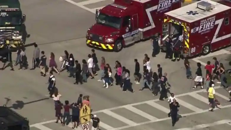 États-Unis/Fusillade meurtrière: 10 morts et 10 blessés enregistrés