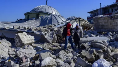 Séisme en Turquie : une douzaine d'entrepreneurs arrêtés après l'effondrement de milliers de bâtiments