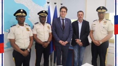 Haiti/Coopération : rencontre entre le DG de la PNH, M. Frantz Elbé et l'ambassadeur français accrédité en Haïti, M. Fabrice Mauriès