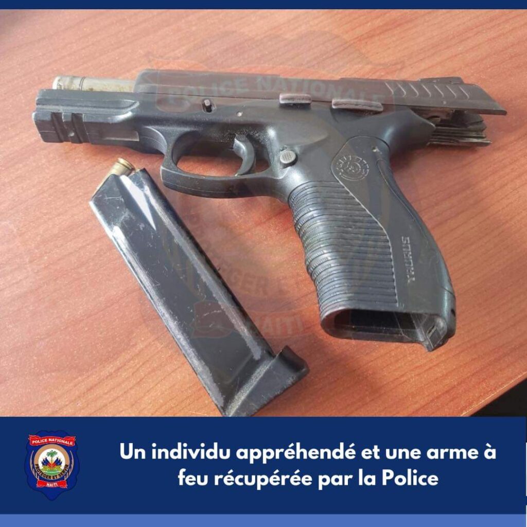 Ti Blanc" arrêté à Saint-Marc en possession d'une arme à feu appartenant à la PNH