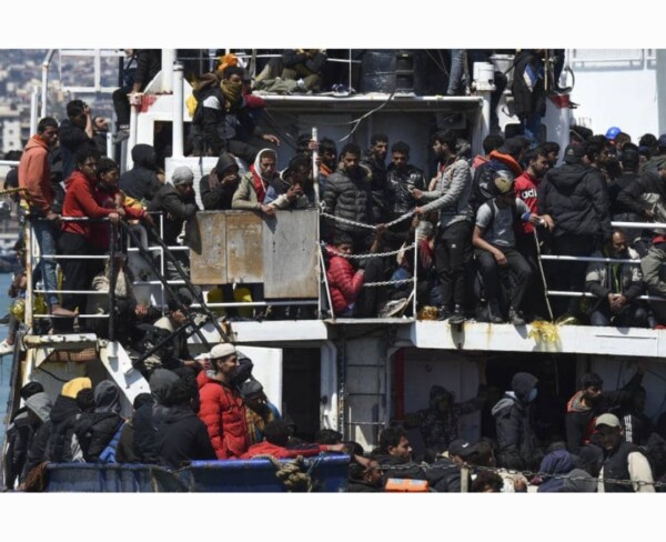 Migration: l’Italie se prépare à instaurer un état d’urgence face au nombre croissant d’arrivées de migrants 1 Migration: l’Italie se prépare à instaurer un état d’urgence face au nombre croissant d’arrivées de migrants