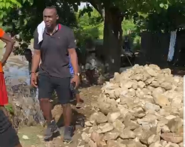 Léogâne/Protection de la rivière cormier : l'ex Vice-Délégué Joseph Lambert lance des travaux de Construction d'un mur en gabion