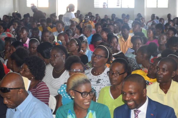 Cap-Haitien: l'IGGEP poursuit ses échanges avec les citoyens pour les inciter à s'impliquer dans la cause du pays