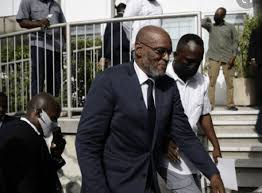 Funérailles de Me Boniface Alexandre : PM Ariel Henry contraint de quitter la Cour de Cassation