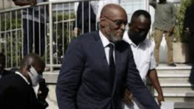 Funérailles de Me Boniface Alexandre : PM Ariel Henry contraint de quitter la Cour de Cassation