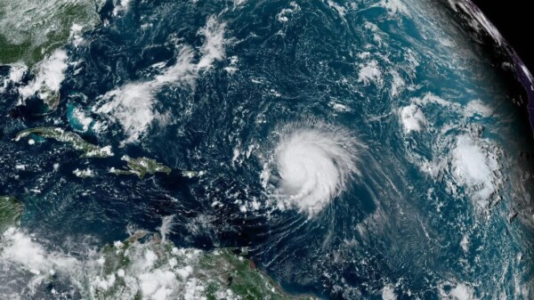 Formation d'un nouveau cyclone dans l'Atlantique