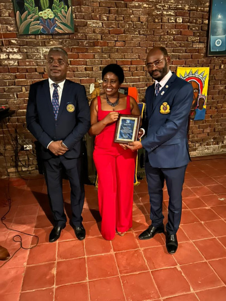 Clément II Benoit et « Livres en Liberté » honorés à Jacmel