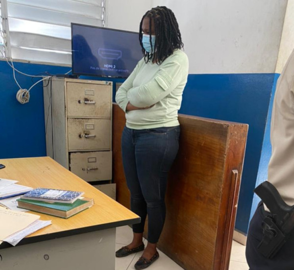 L'ancienne directrice adjointe de l'ONA interpellée à l'Aéroport de Port-au-Prince