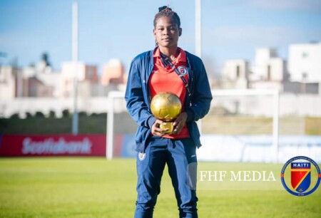 Football féminin : Lourdjina Etienne élue meilleure joueuse du tournoi U-17 et de la CONCACAF 2024