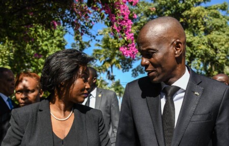 Affaire Jovenel Moïse : 51 personnalités devant le tribunal criminel, le PM Ariel Henry et d'autres blanchis