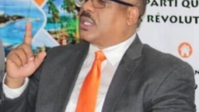 CARICOM/Conseil Présidentiel: Dr Louis Gérald Gilles représente l’Accord du 21 décembre