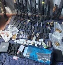 Plusieurs fusils d'assaut et un millier de munitions saisis dans le port du Cap-Haïtien