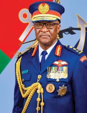 Kenya: le chef des armées et neuf autres responsables militaires tués dans un crash d'hélicoptère