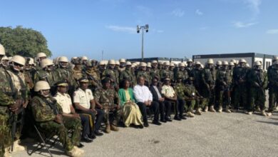 Premier ministre Garry Conille rend visite aux policiers kenyans