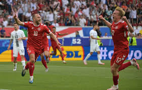 Le Danemark et la Slovénie se quittent sur un match nul 1-1 dans un duel intense