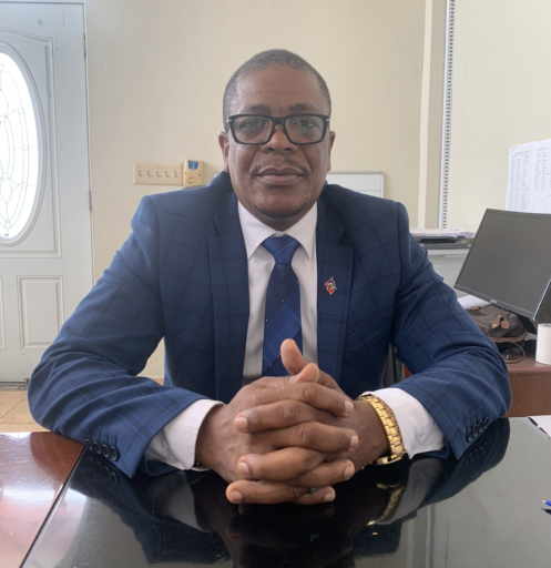 Me Ronald Richemond interdit de quitter le pays