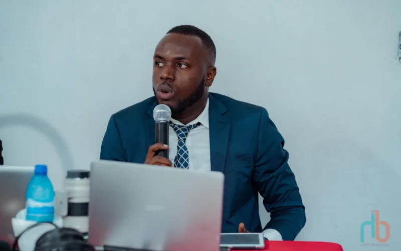 Vivy Mitchell : Le journaliste Wandy Charles et sa famille ont failli laisser leur peau, lors d'une attaque armée contre leur résidence