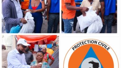 Réponse humanitaire : Des kits alimentaires et sanitaires distribués aux déplacés dans les abris à Bourdon