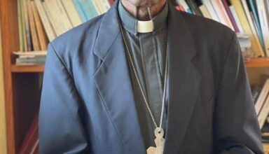 Hommage à Monseigneur Joseph Willy Romélus : Une figure emblématique de la foi haïtienne
