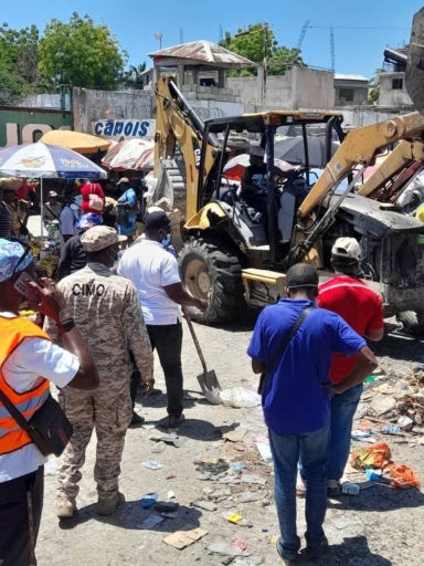 Déchets : le SNGRS passe à l’offensive au marché de Gérald Bataille 4 Déchets : le SNGRS passe à l’offensive au marché de Gérald Bataille