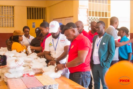 Examens officiels: le PNCS renforce son appui aux candidats avec la distribution de repas chauds 3 Examens officiels: le PNCS renforce son appui aux candidats avec la distribution de repas chauds