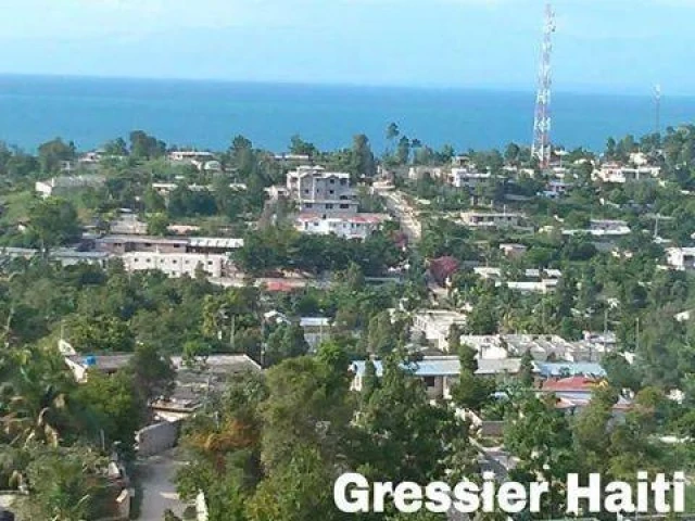 Gressier sous pression : un SOS adressé au DG de la PNH pour renforcer les capacités de la Police