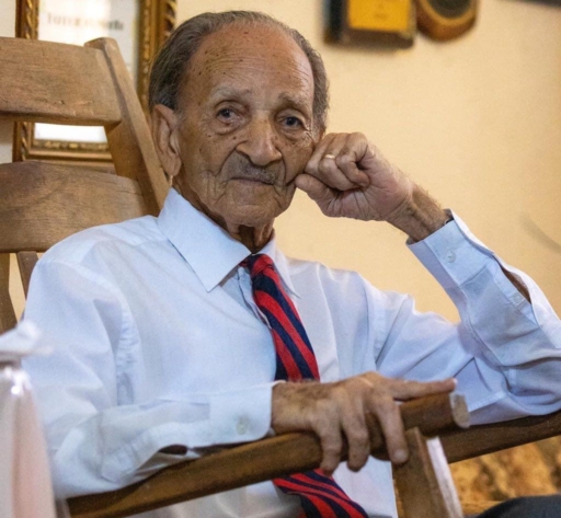 Le poète Maurice Léonce nous a quitté, la cité perd un grand fils